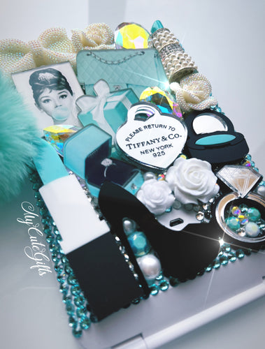 Custom order compact