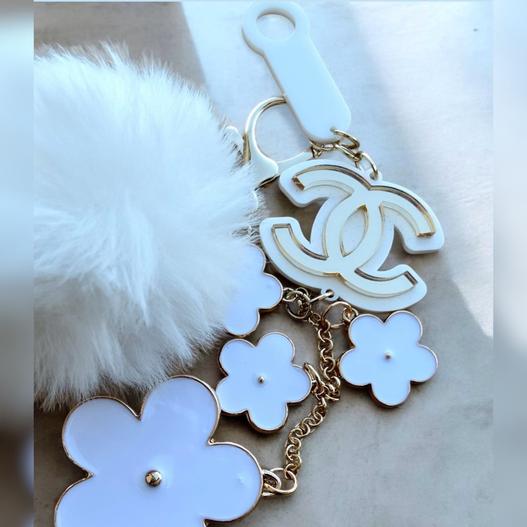 Straw charm
