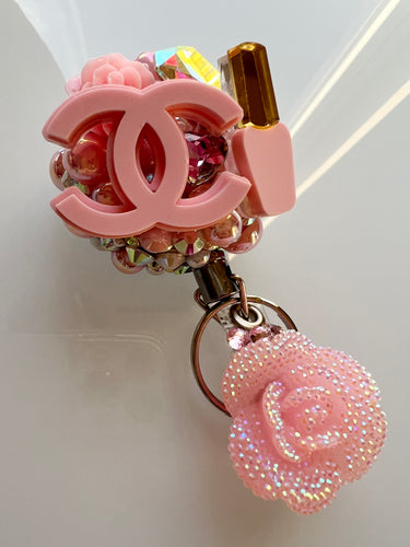 Badge reel