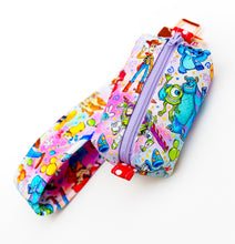 Load image into Gallery viewer, Keychain w/pouch