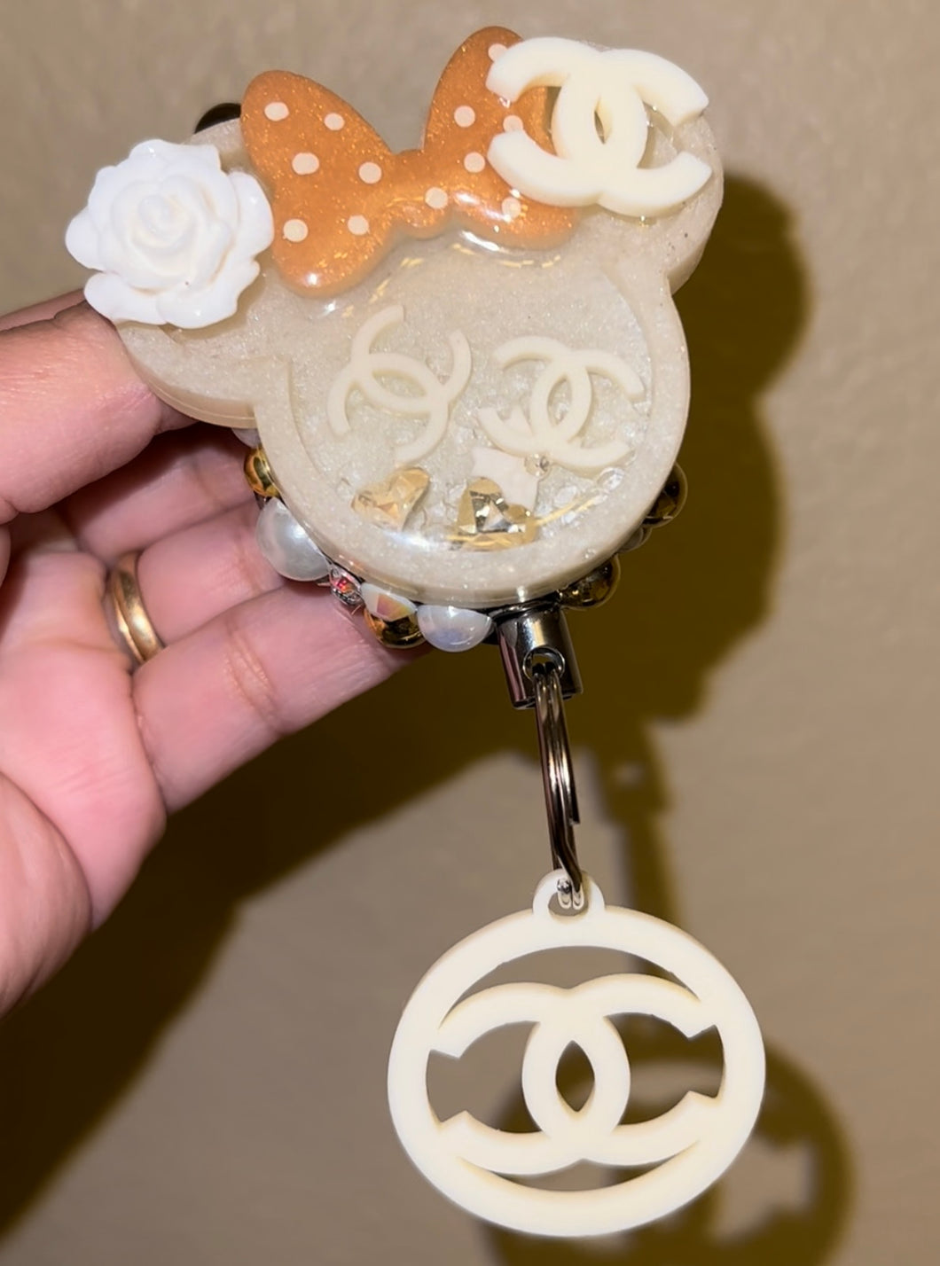 Badge reel