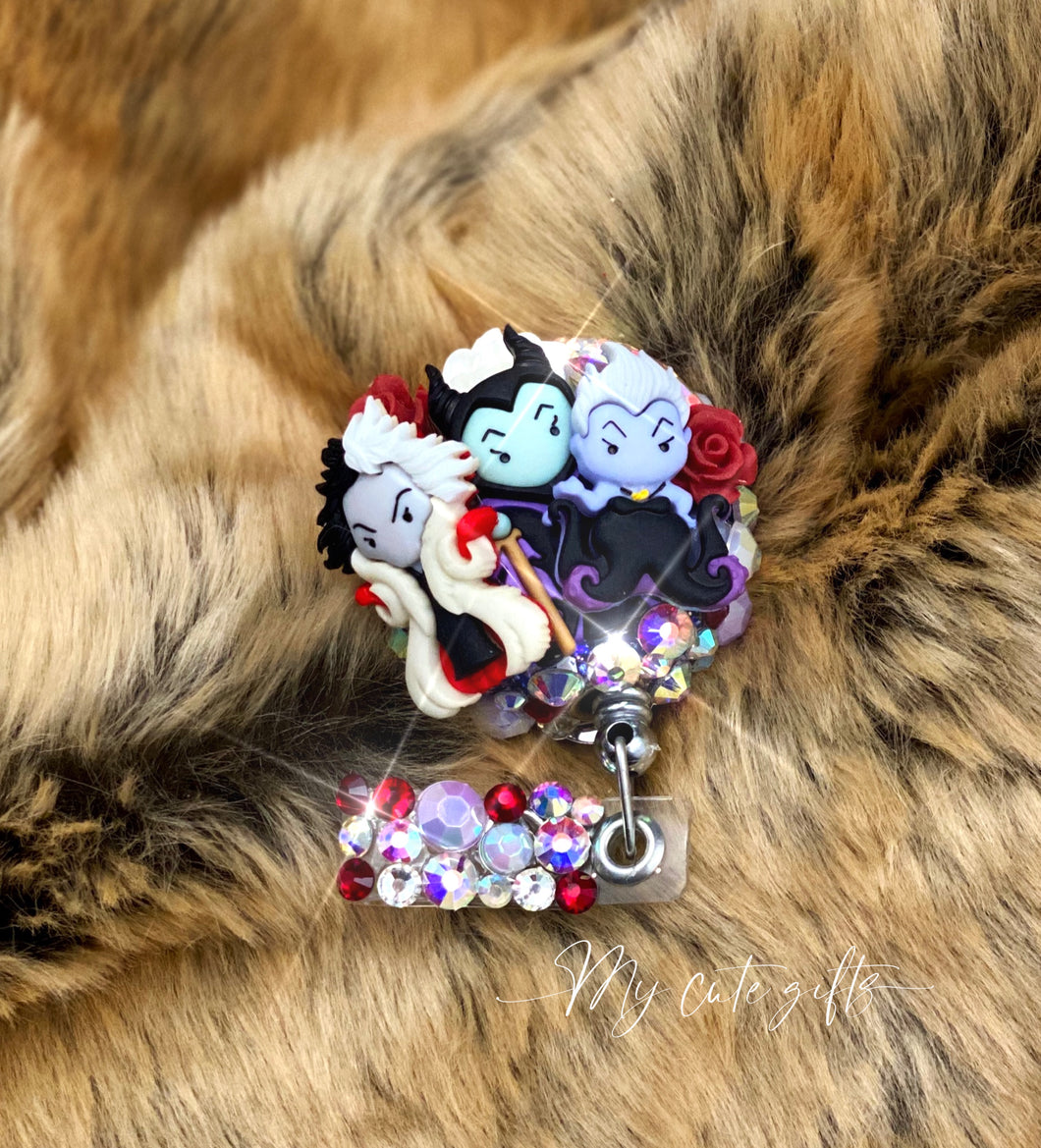 Large badge reel