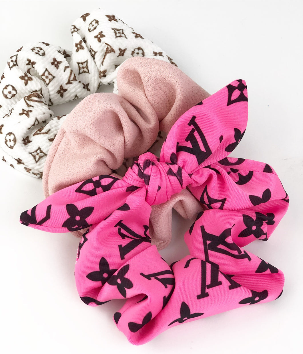 Scrunchies set