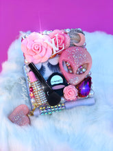 Load image into Gallery viewer, Light up compact mirror