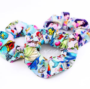 Set of three scrunchies
