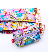 Load image into Gallery viewer, Keychain w/pouch