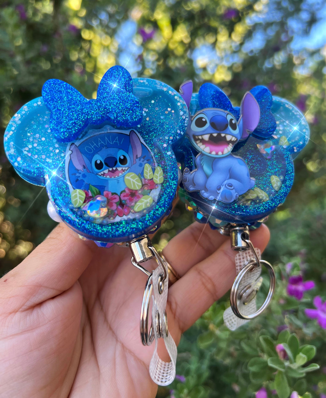 Stitch badge reel