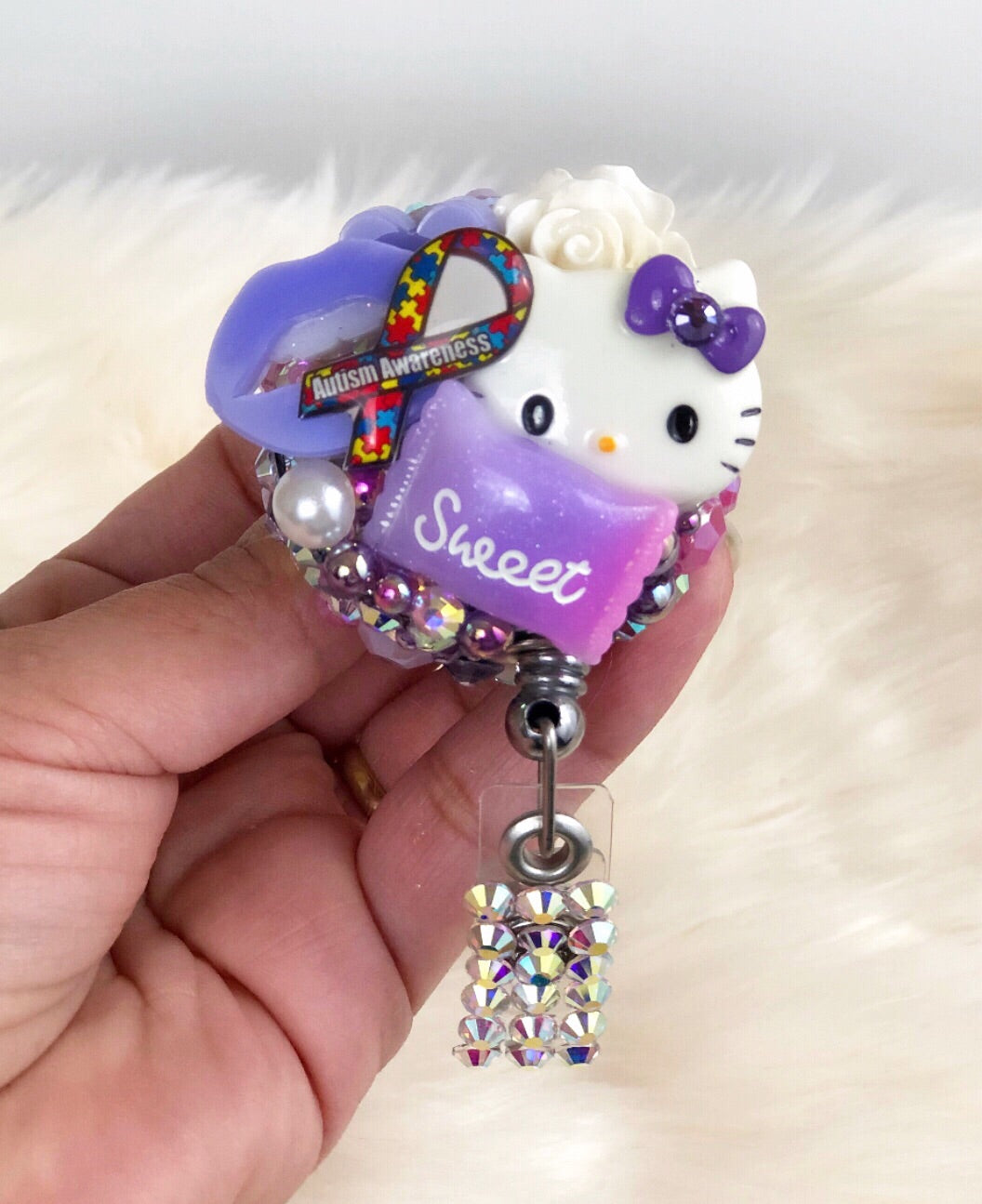 Large badge reel