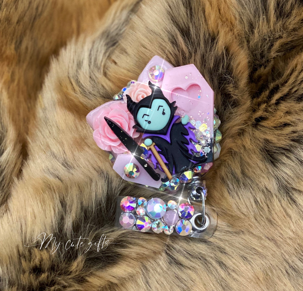 Large badge reel