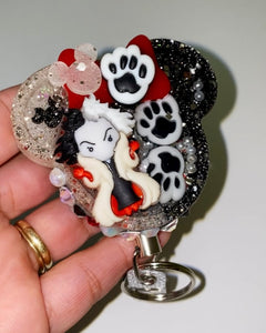 Large badge reel