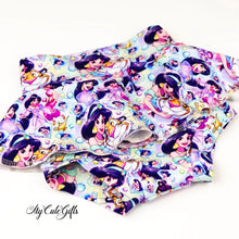 Load image into Gallery viewer, Bummie shorts/skirt